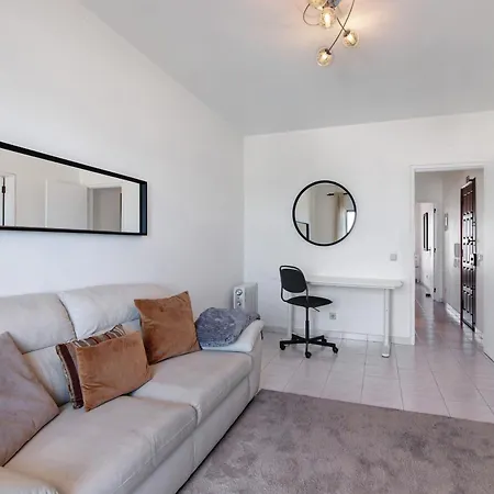 1 Bedroom Seaview