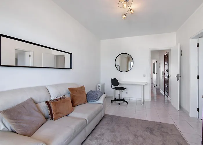 1 Bedroom Seaview Appartement